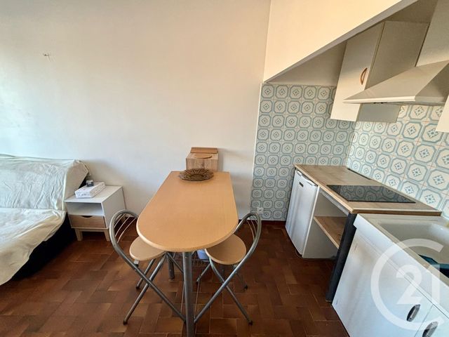 Appartement Studio à louer - 1 pièce - 21.62 m2 - SOREDE - 66 - LANGUEDOC-ROUSSILLON - Century 21 Côte Catalane Immobilier